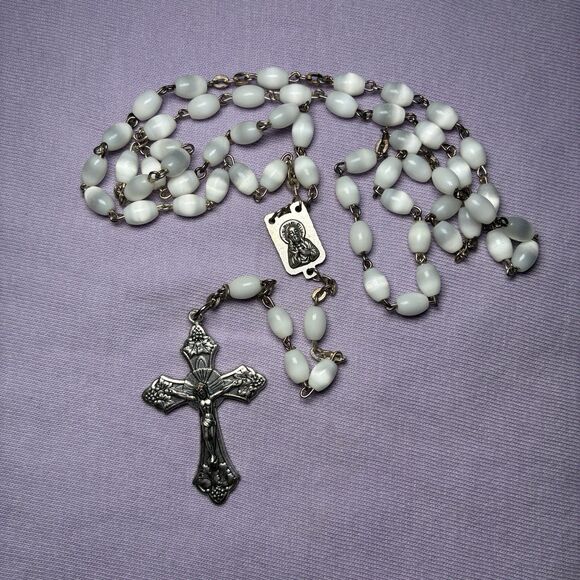 Jewelry - Vintage White Beads Catholic Rosary w Silver Tone Cross Marked Italy in Case